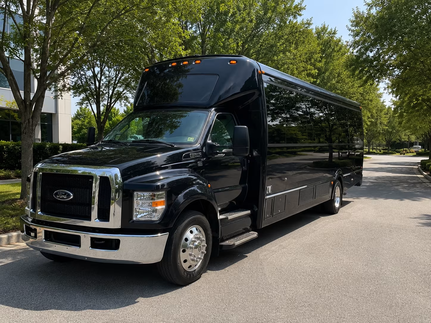 Rent a Bus to Veterans United Home Loans Amphitheater