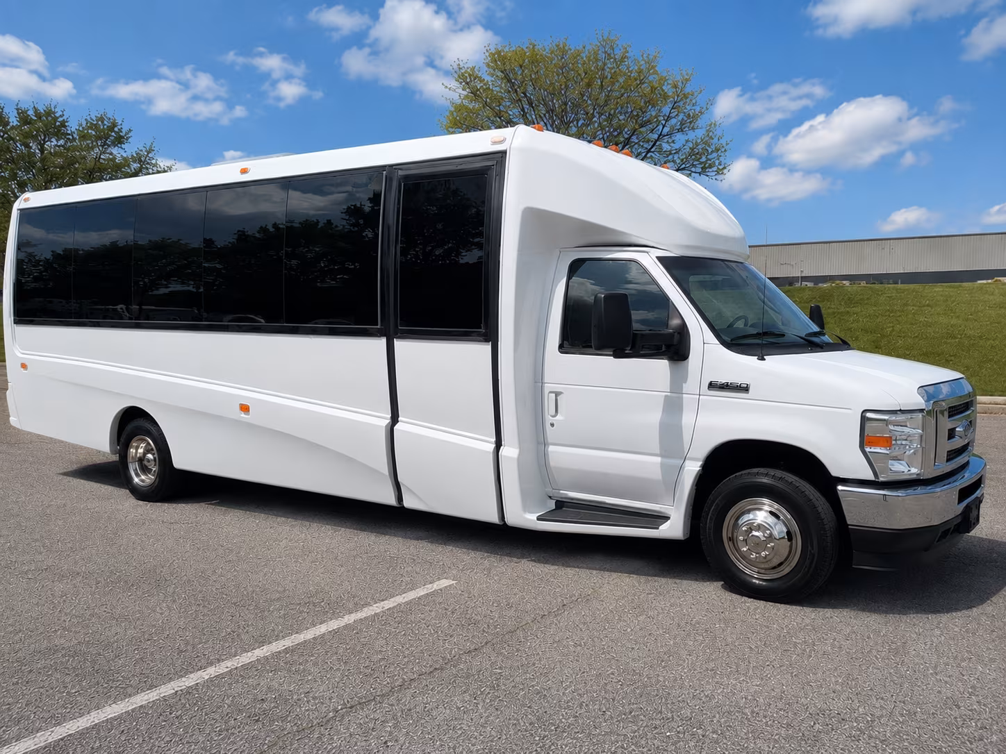 Norfolk Airport Shuttle & Transportation party bus exterior