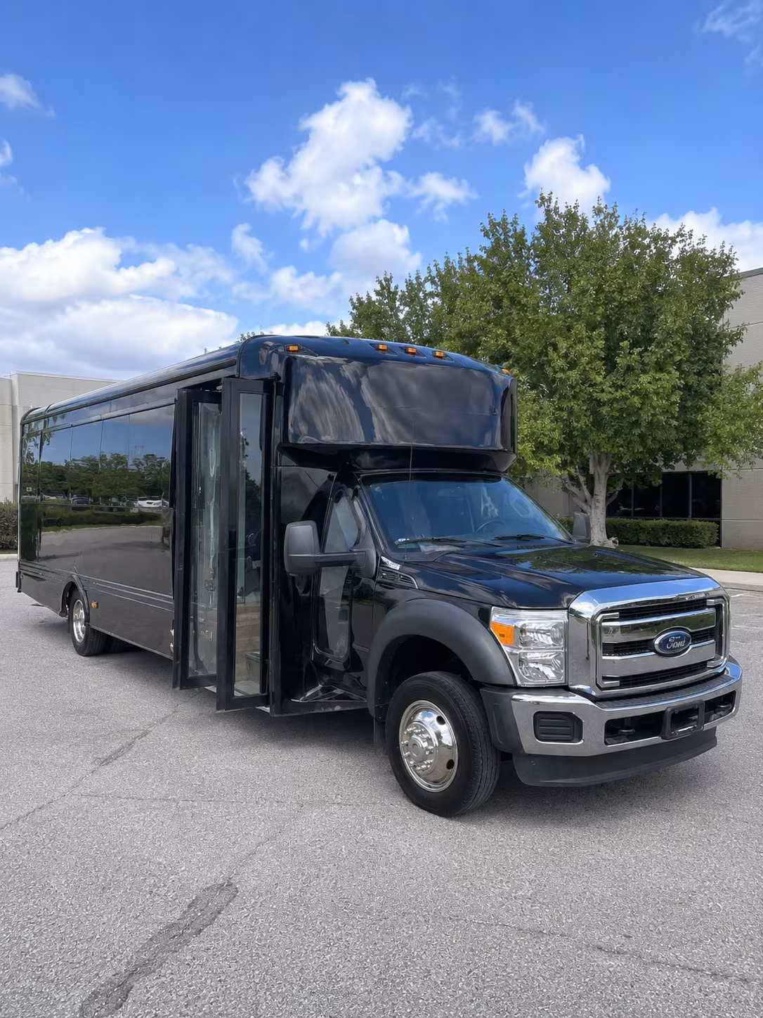 Norfolk Prom & Homecoming Transportation party bus exterior
