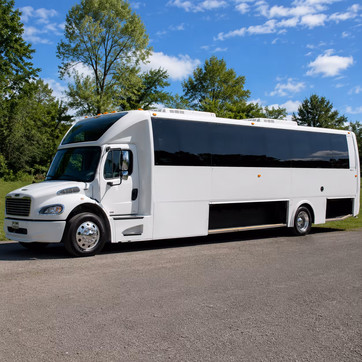 Norfolk Winery Tour & Pub Crawl Transportation party bus exterior