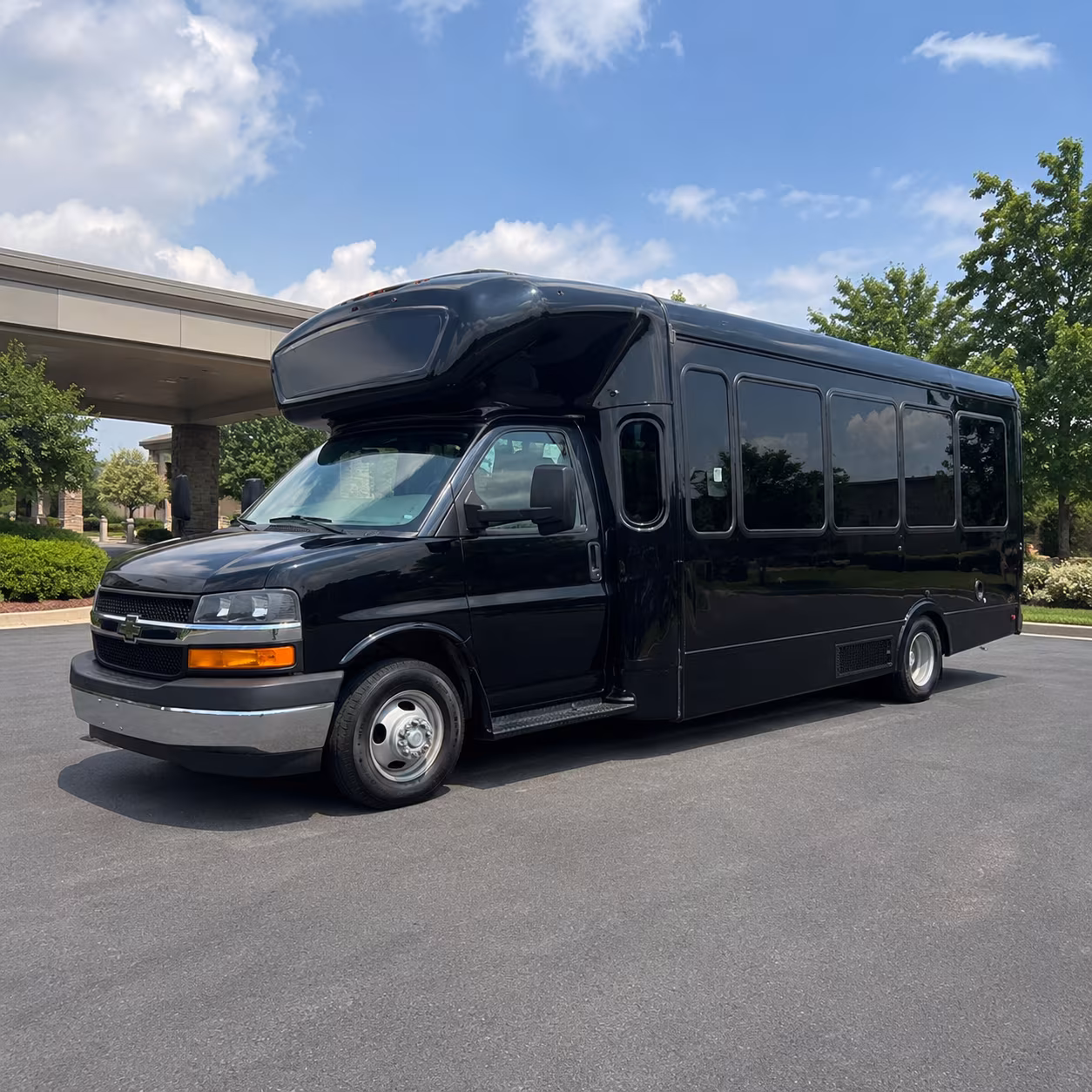 Norfolk Winery Tour & Pub Crawl Transportation group transportation