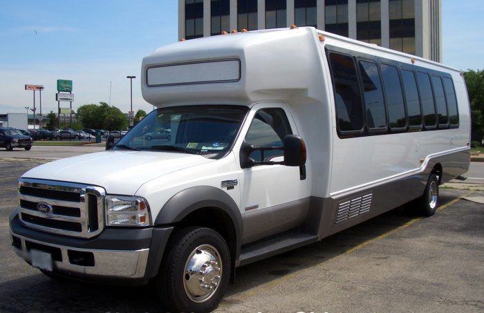 Norfolk 18 Passenger Party Bus