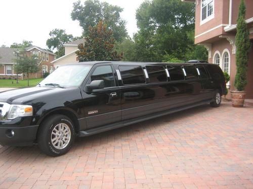 Norfolk 15 Passenger Limo